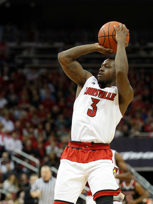 Louisville S Chris Jones Suspended Will Miss Syracuse Game