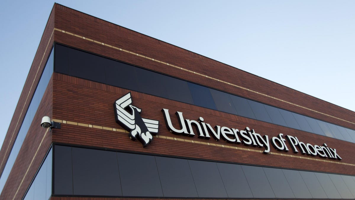 Accrediting Agency Lifts Sanction Against University Of Phoenix