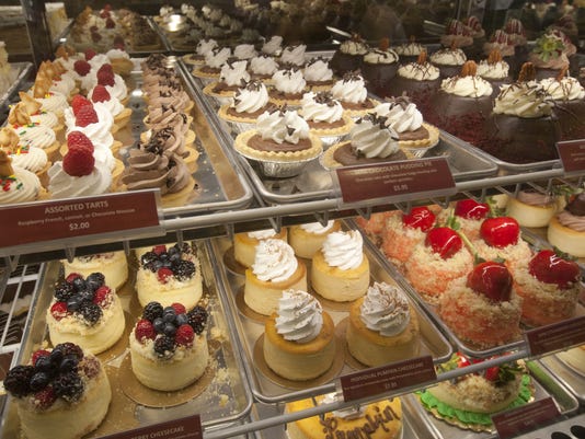 Cake Boss gives out free cake today in Red Bank