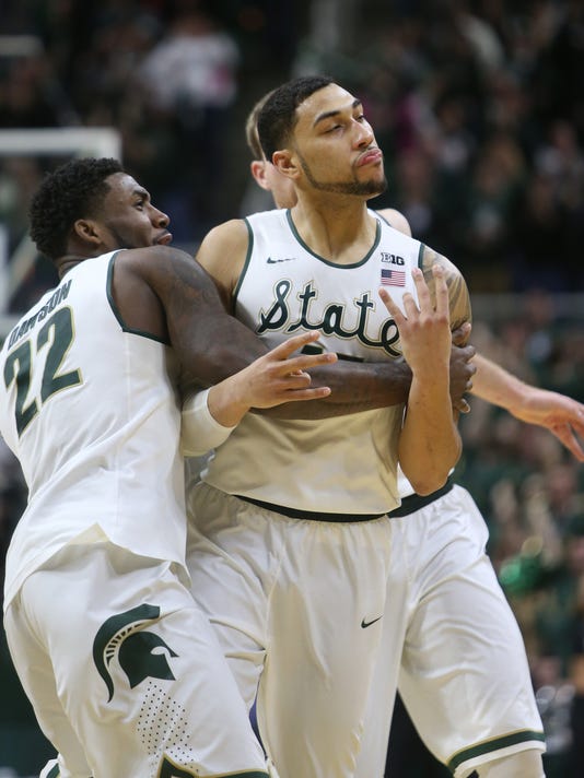 Msu 59 Ohio State 56 It S Denzel Valentine S Day