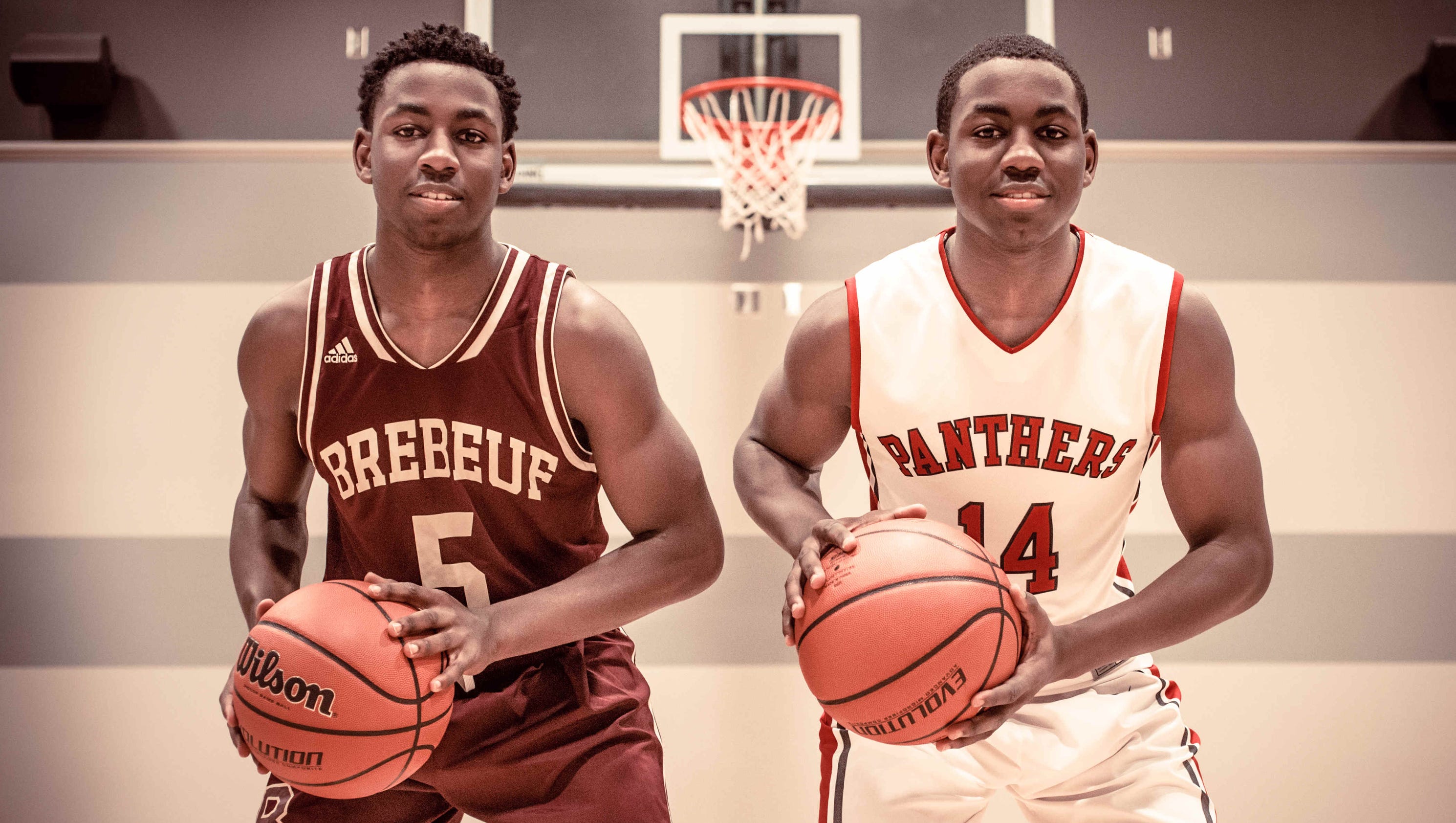 identical-twin-brothers-to-face-off-in-basketball-regional