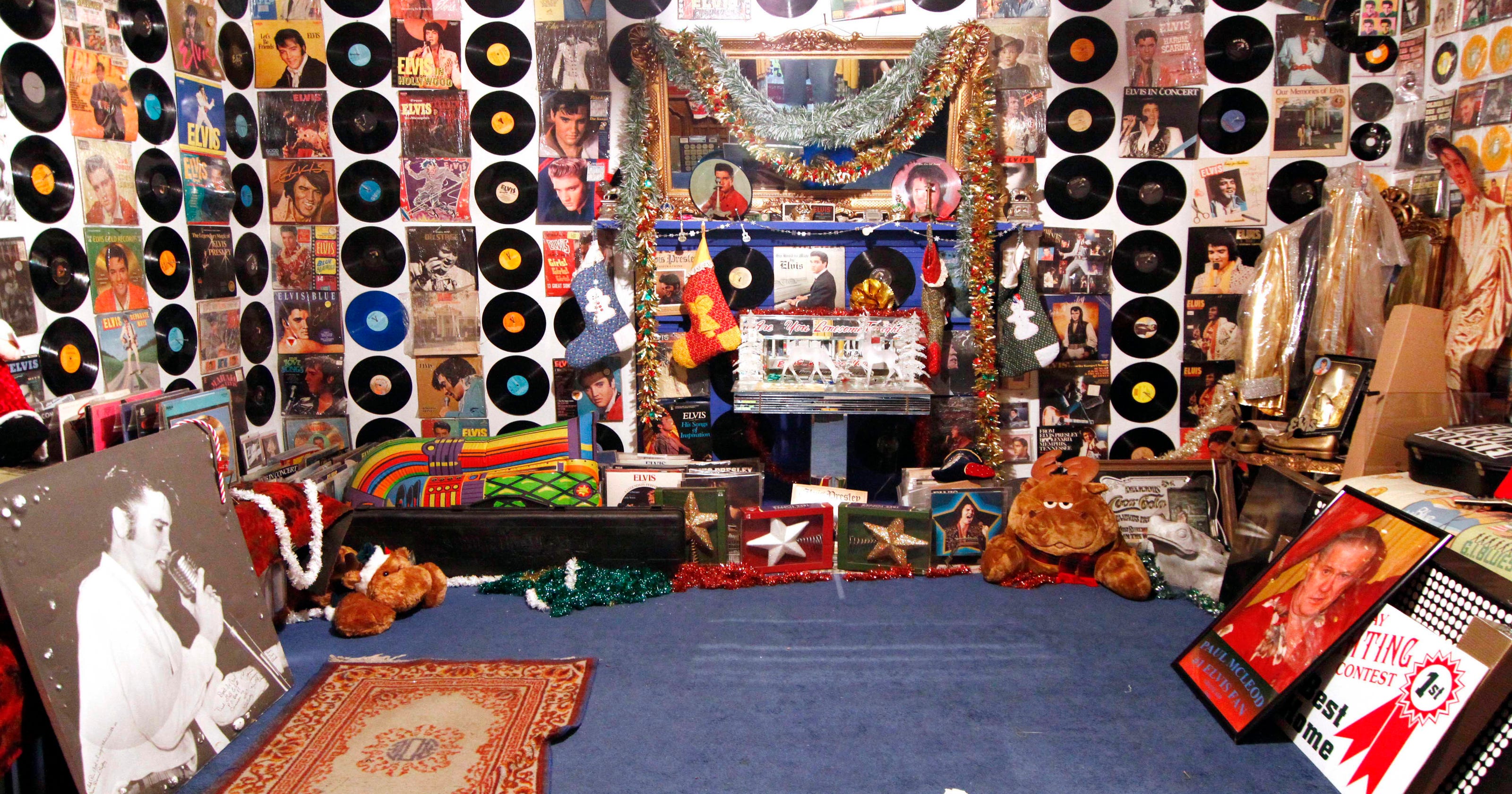 Graceland Too sold at auction for 54,500