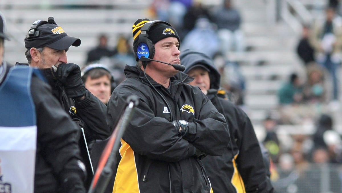 Southern Miss Is Near The Bottom In Football Coaching Salaries