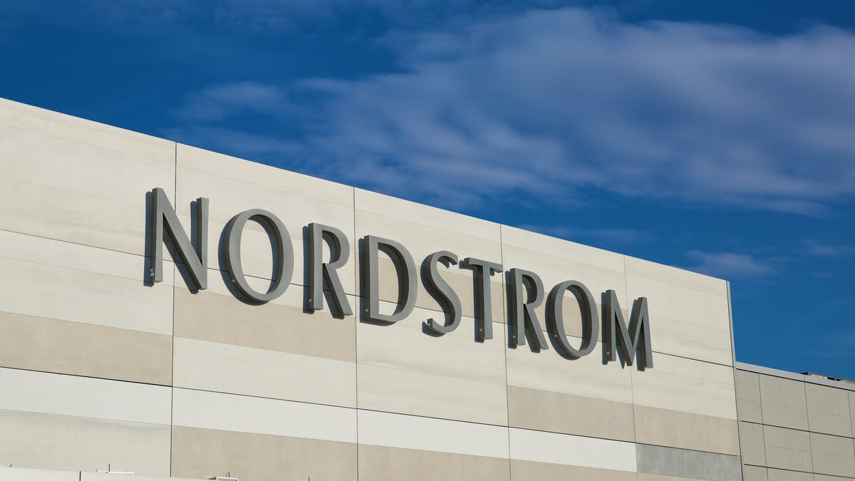 Coronavirus Store Closings Store Hours What S Open Amid Covid 19