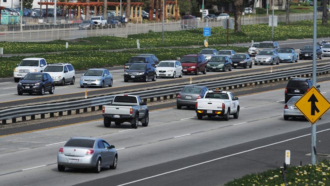Northbound lanes of Highway 101 in Thousand Oaks will be closed overnight next week.