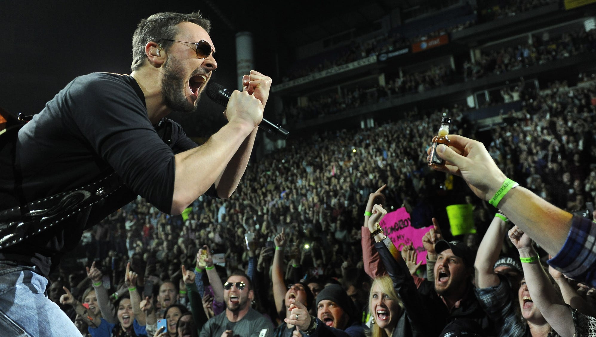 Eric Church Cancels 25k Tickets Bought By Scalpers