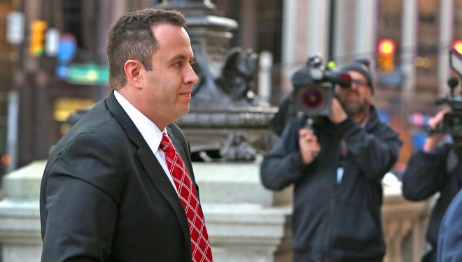 Jared Fogle enters the Birch Bayh Federal Building and United States Courthouse for sentencing, Thursday, November 19, 2015.