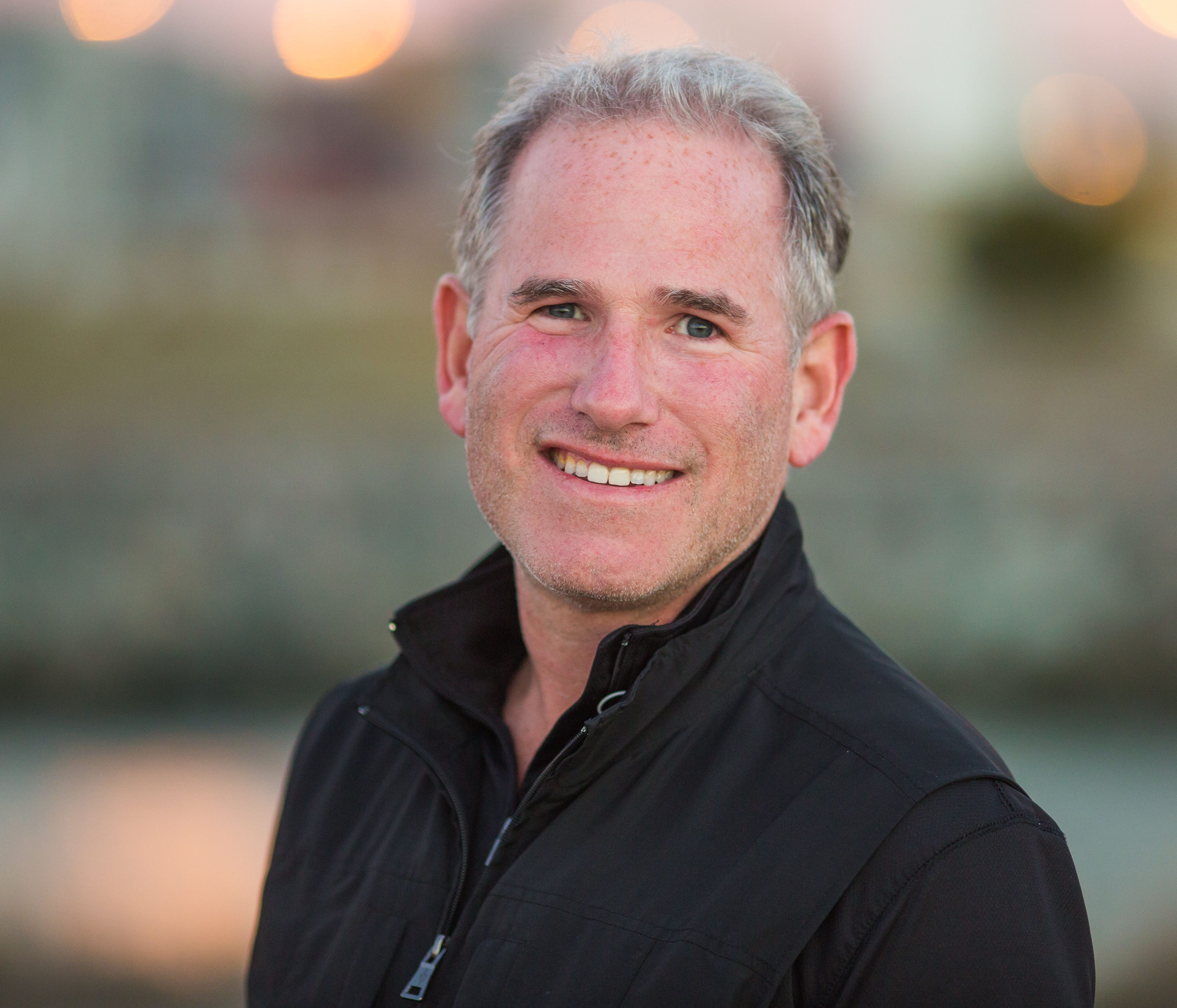 Scott Jordan, founder and chief executive officer of SCOTTeVEST, is interested in buying SkyMall after its Phoenix parent company filed bankruptcy.