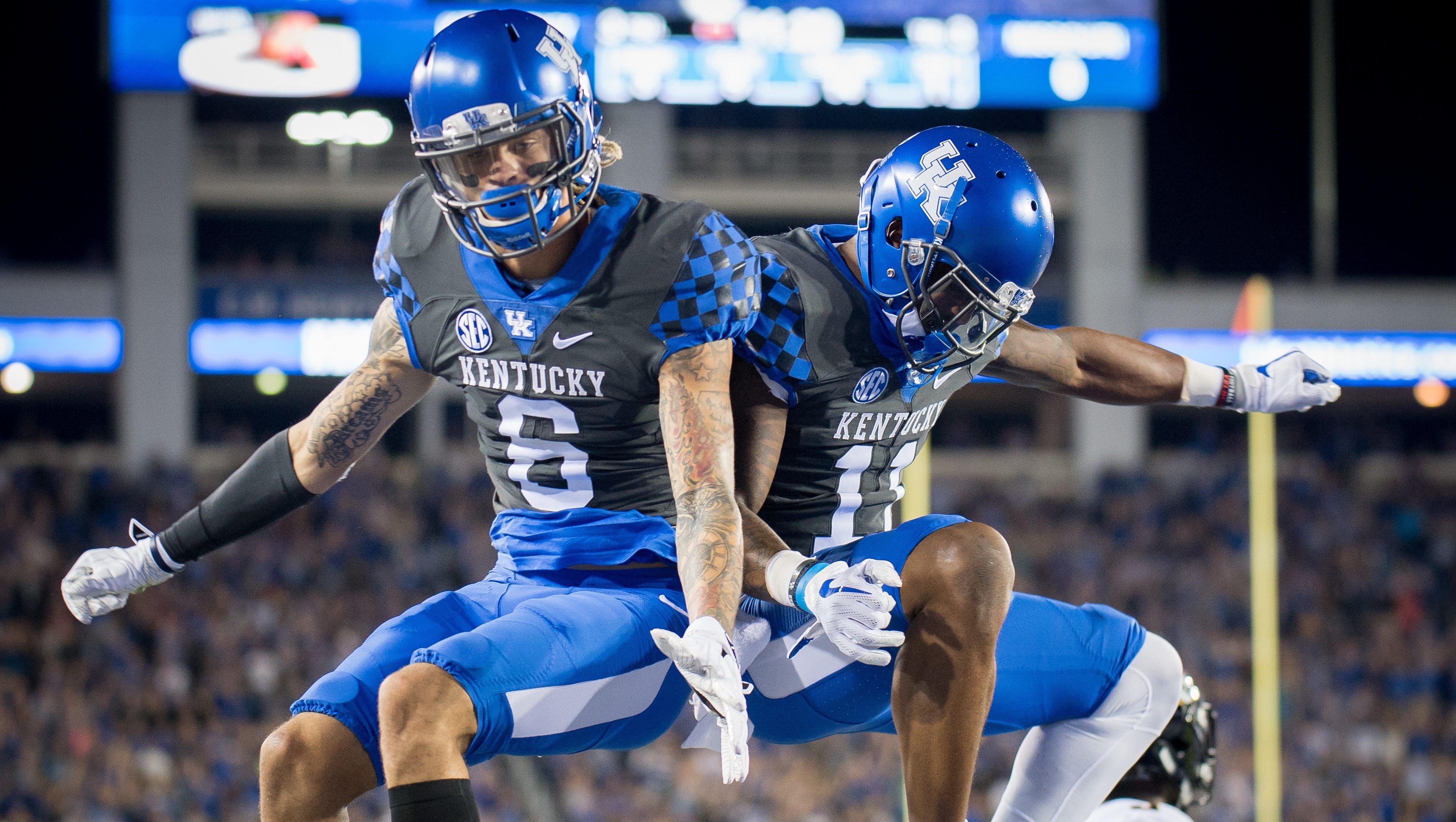 Kentucky Football Cats Hold On For 40 34 Win Over Missouri