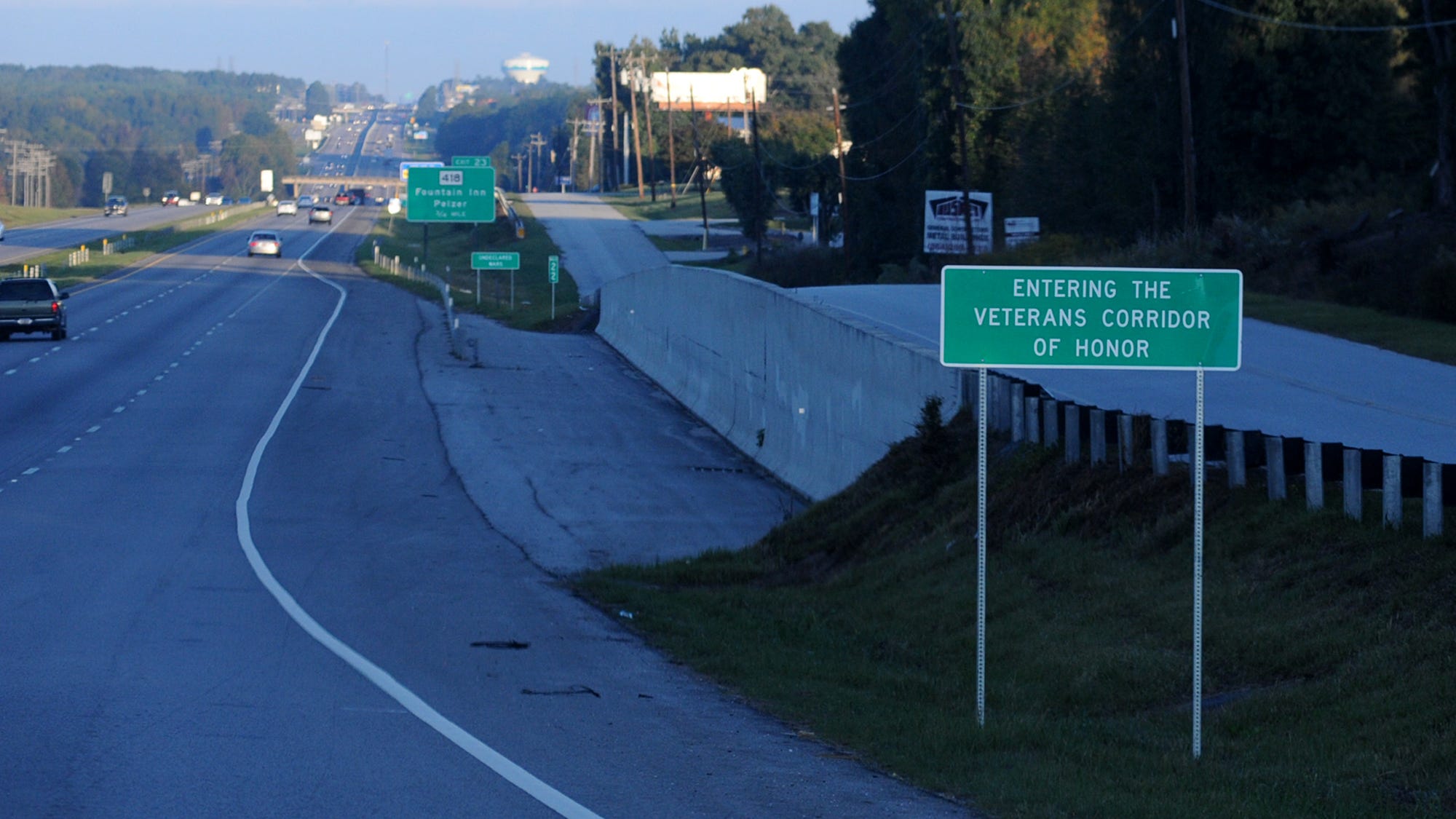 Q&Amy: What are the war signs on I-385?