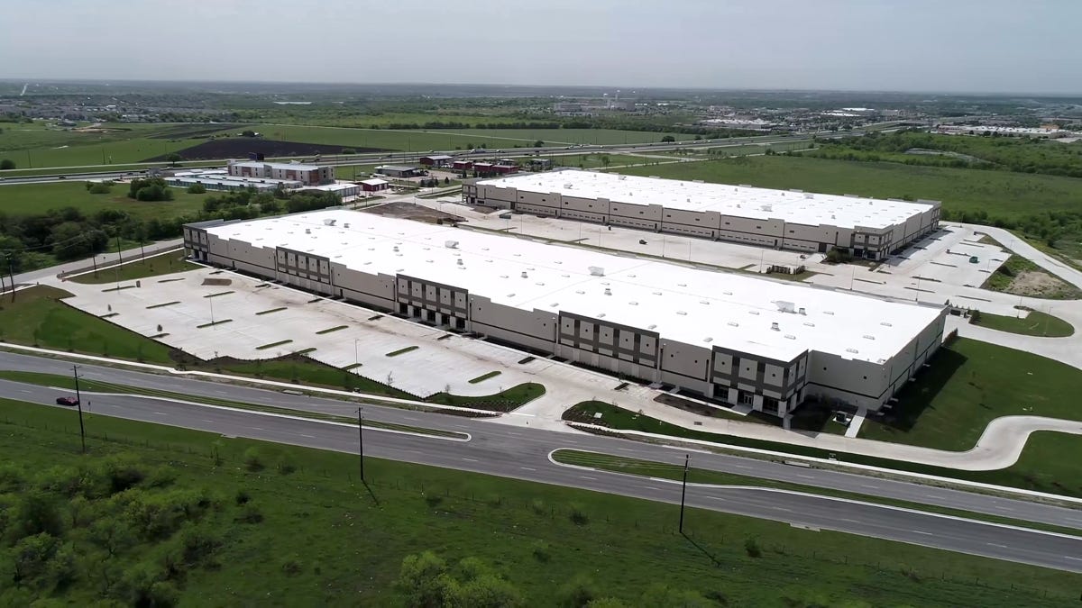 Amazon Announces New Sorting Center In Kyle Bringing More Than 0 Jobs