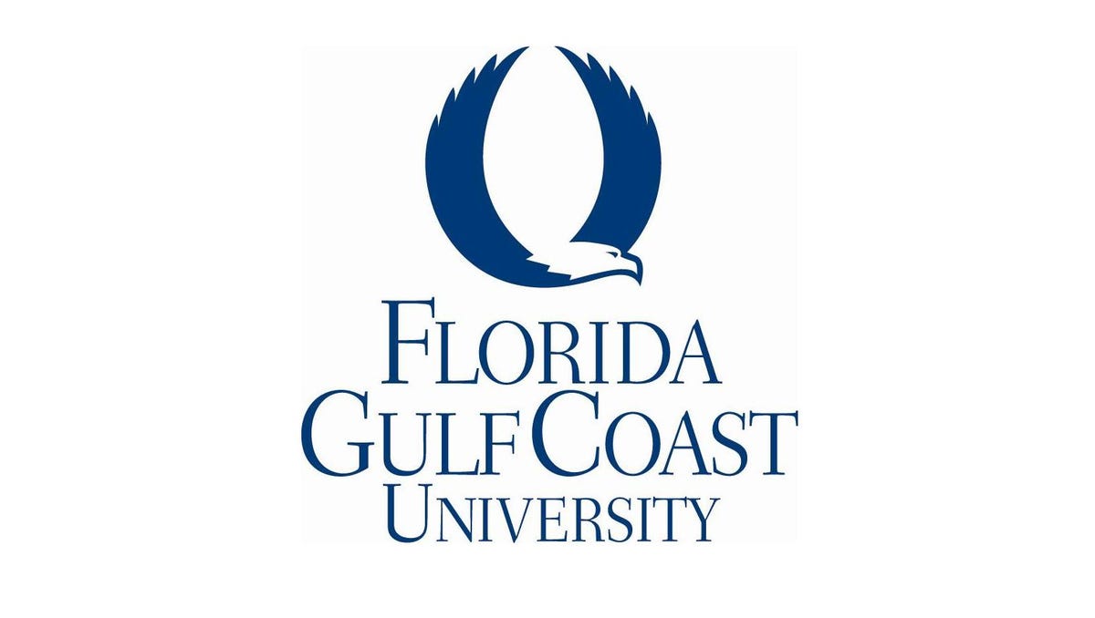 Person Falls From Sixth Story Of Parking Garage On Fgcu S Campus