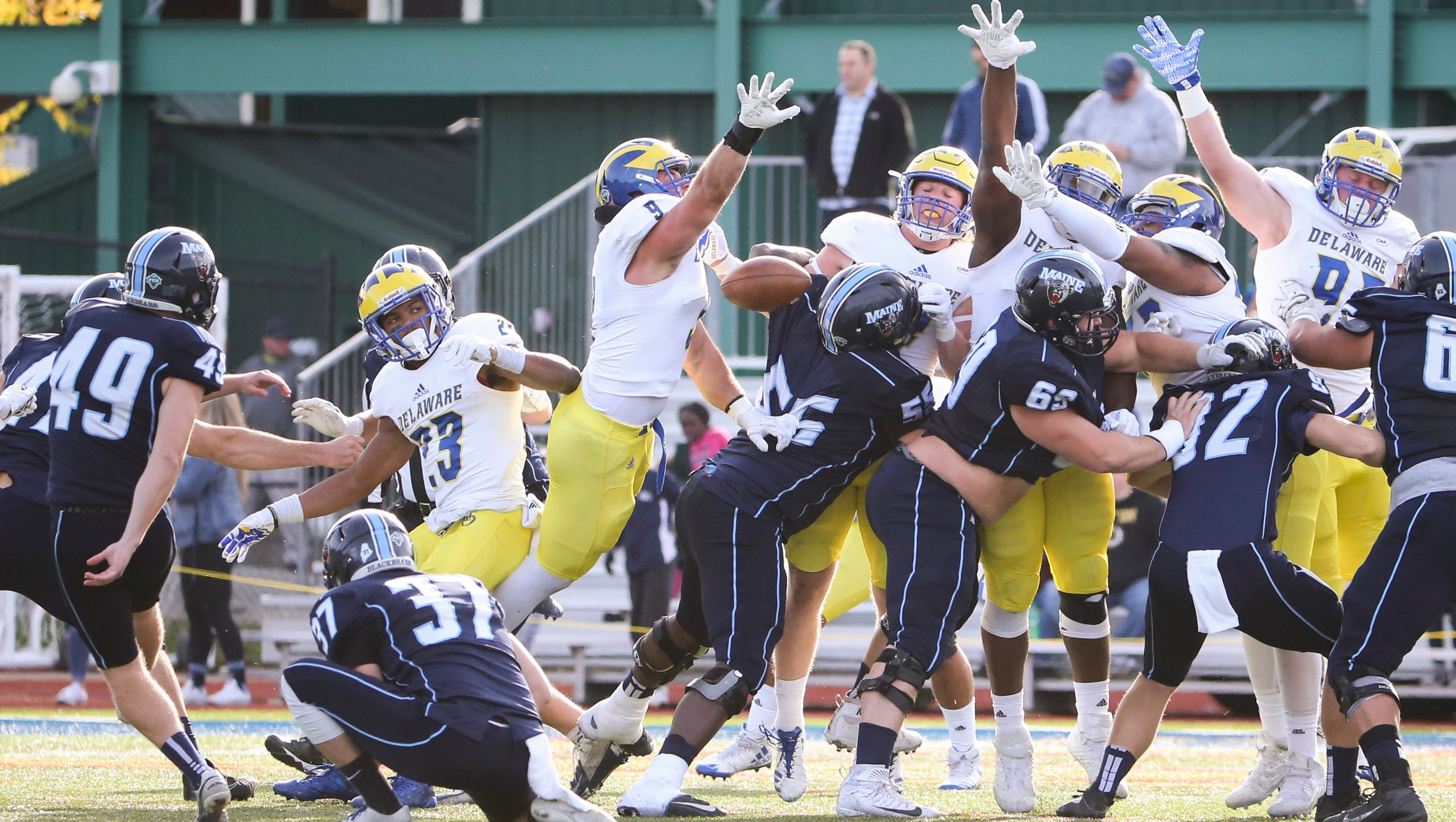 Delaware Beats Maine 31 17 With Two Fourth Period Tds