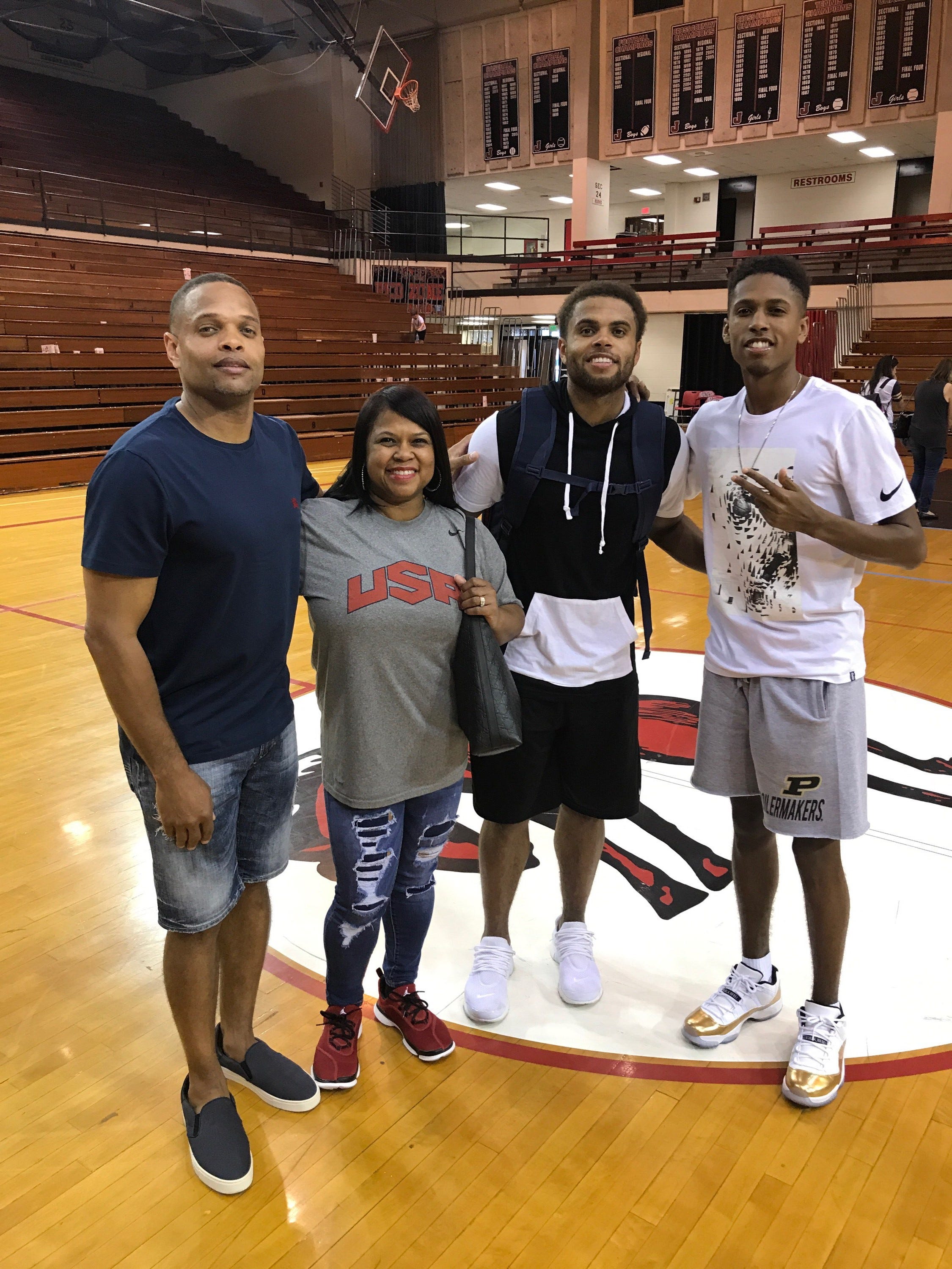 Who Are Isaiah Thompson Parents? Everything To Know About The Basketball Player - Purdue Boilermakers