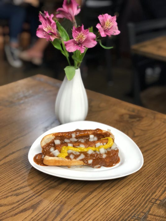 Detroit S All Vegan Coney Chili Mustard Onions Is Open