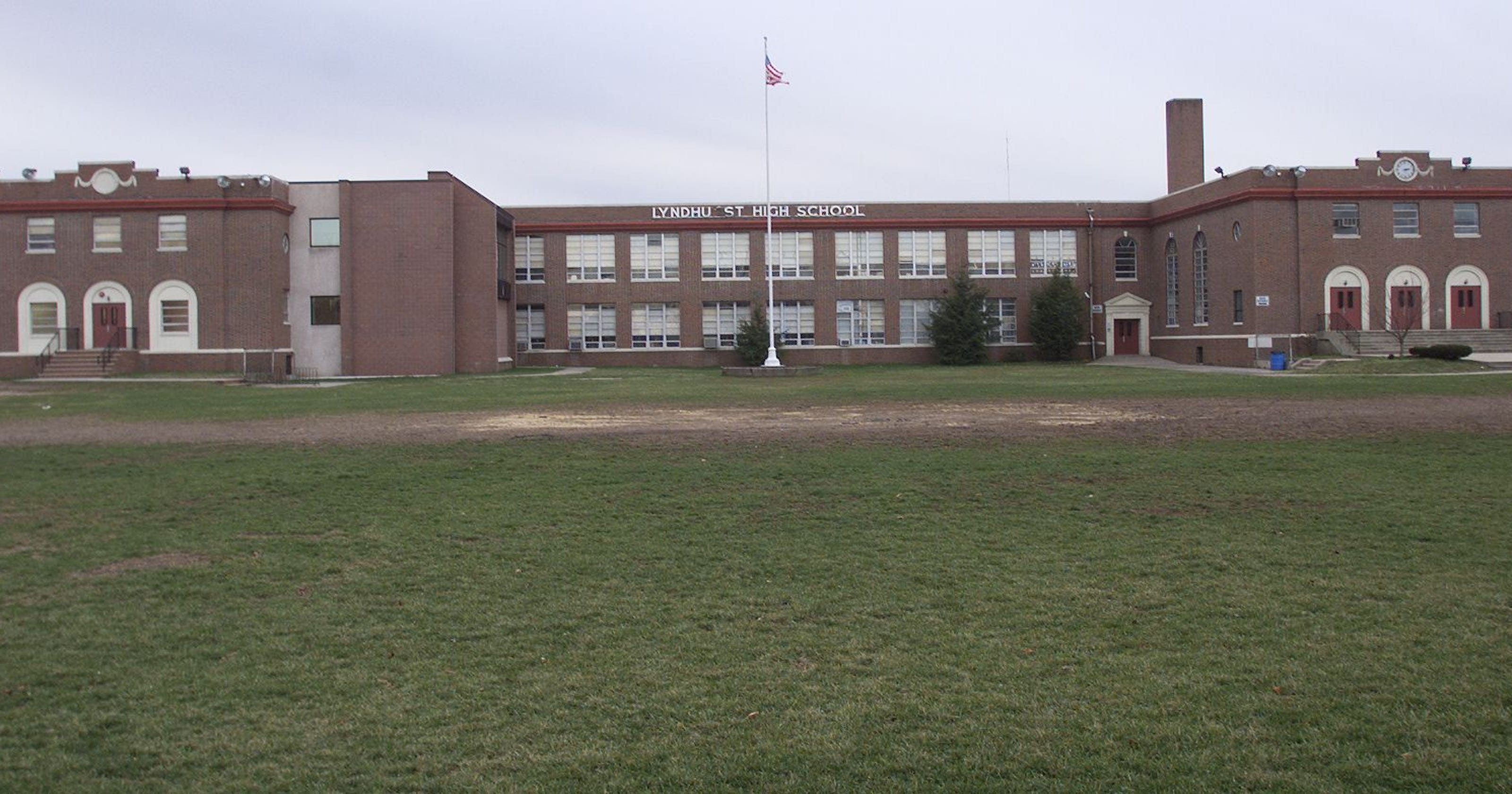 Lyndhurst NJ schools' known deficit climbs to 5M in less than a year