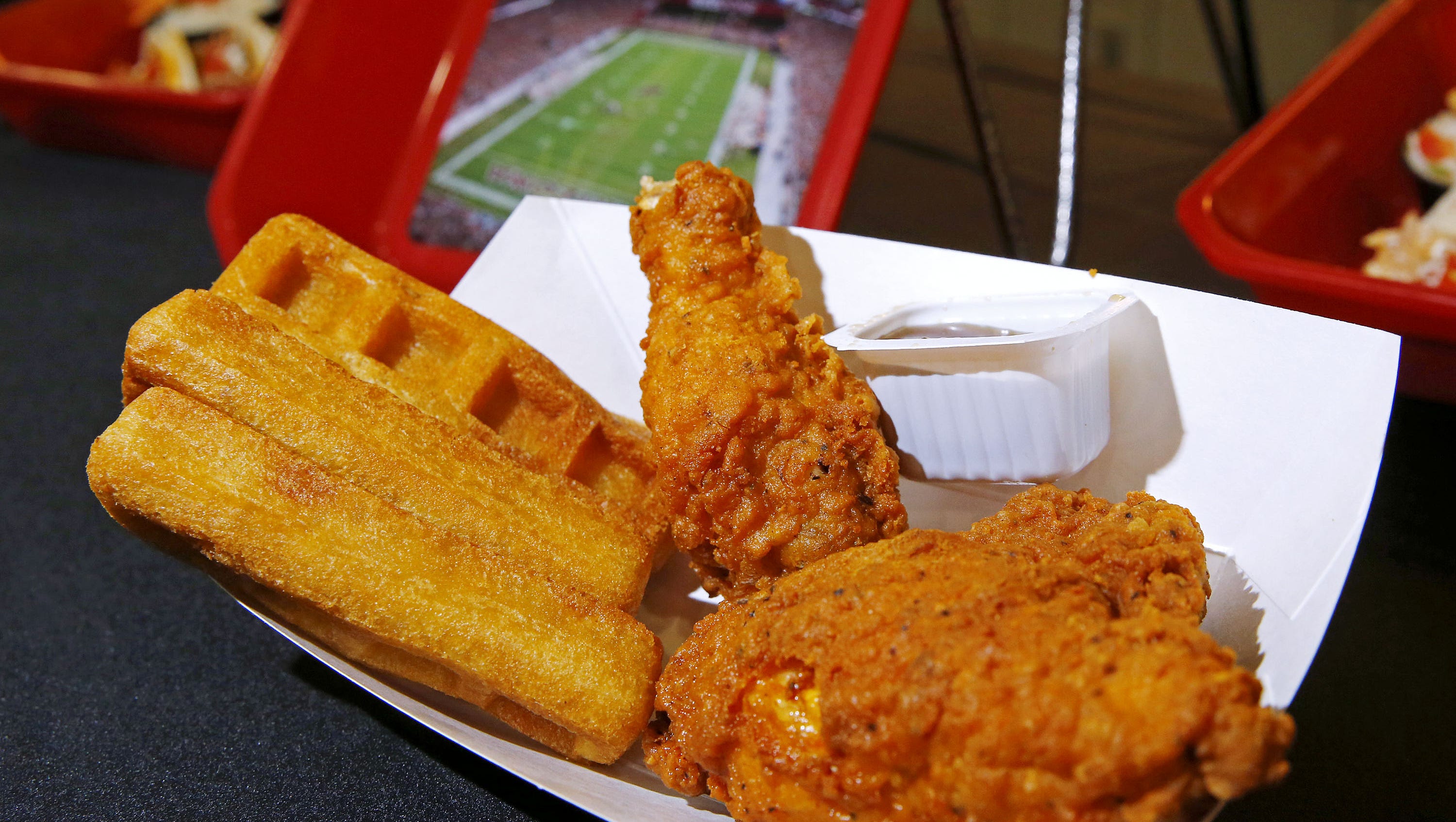 Chicken and waffles, other new stadium food at Arizona Cardinals games