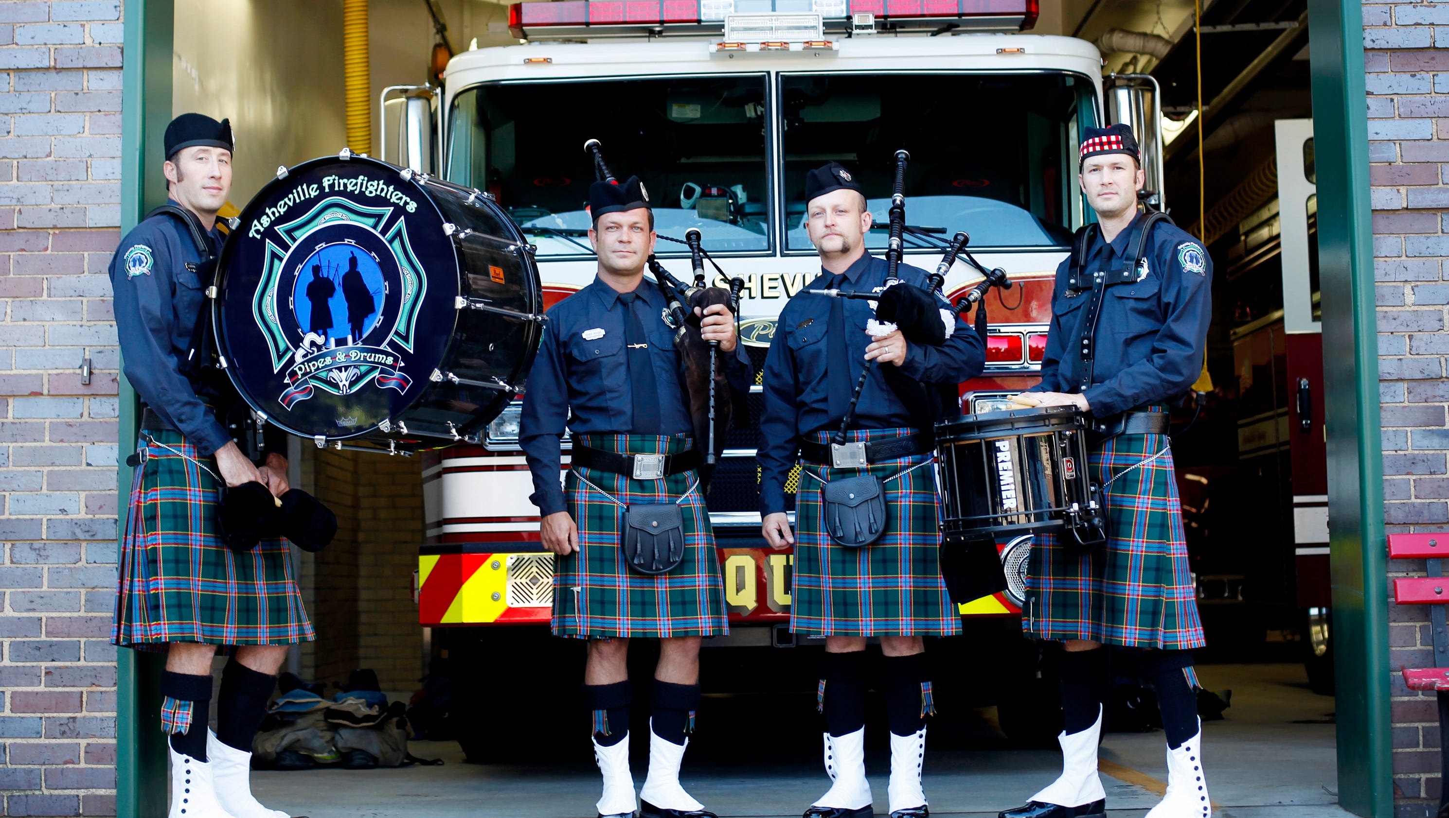 Firefighters Pipes and Drums salute the fallen of 9/11