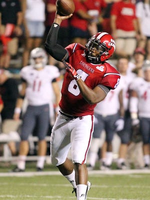 UL quarterback Terrance Broadway throws a pass in a game against Nicholls State last season.