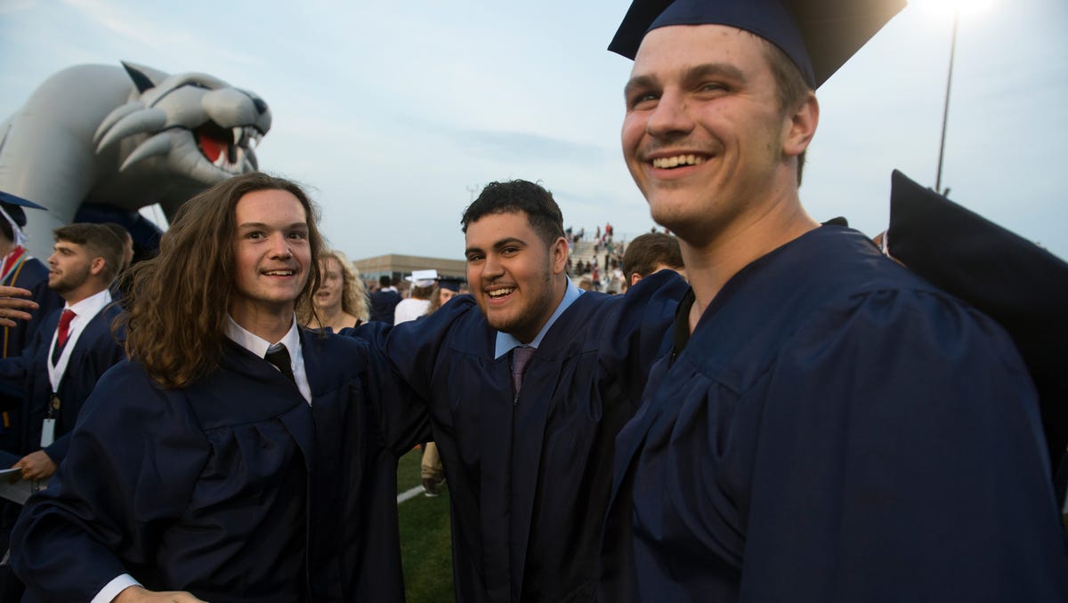 Photos 2018 Dallastown Area High School graduation