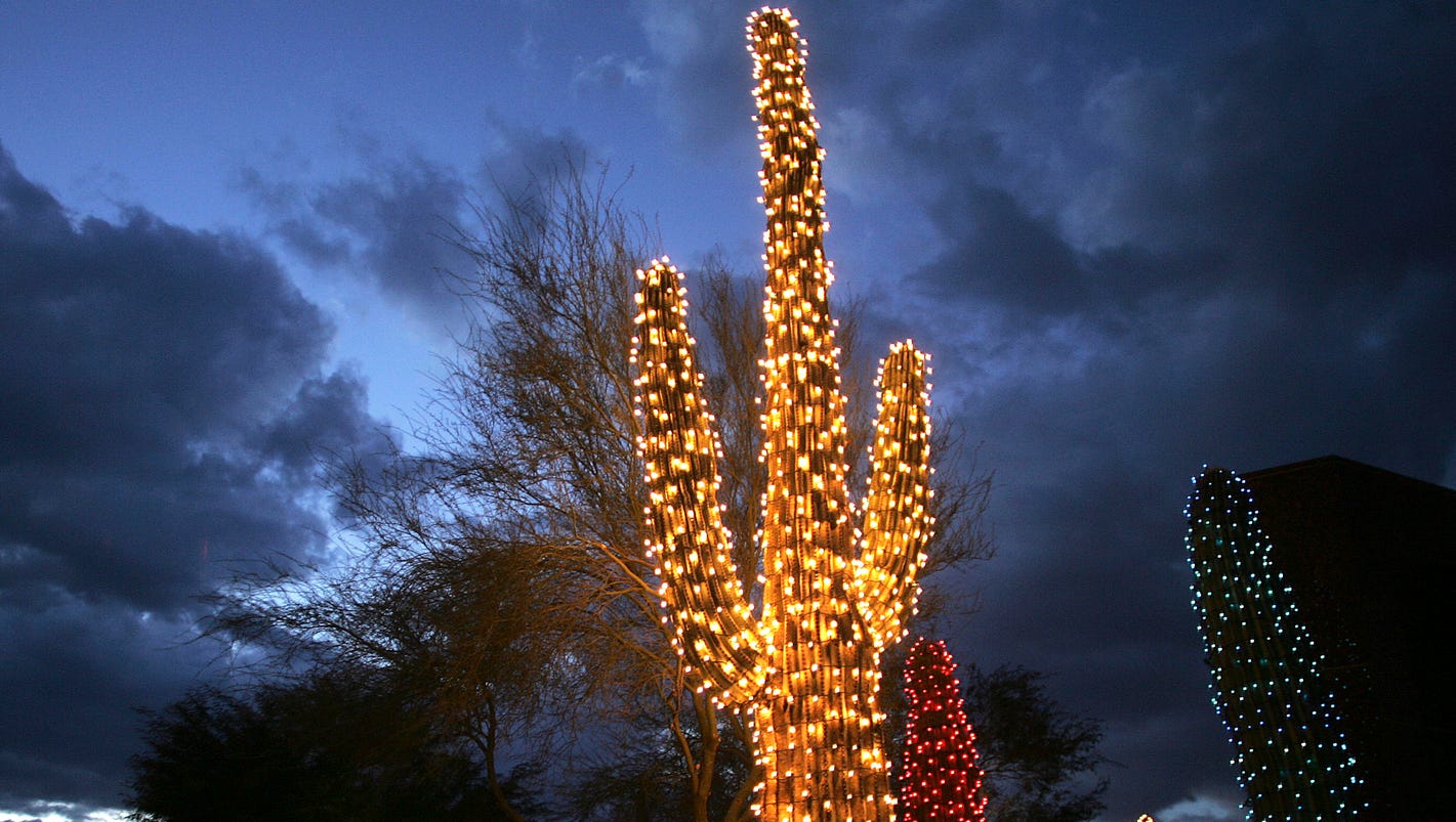 Holiday lights display in Chandler, Gilbert, Mesa, Scottsdale and Tempe