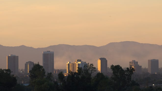 The Arizona Department of Environmental Quality has issued a High Pollution Advisory.