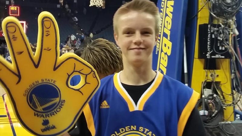 Harrison Barnes Helps An Iowa Boy After The Loss Of His Father