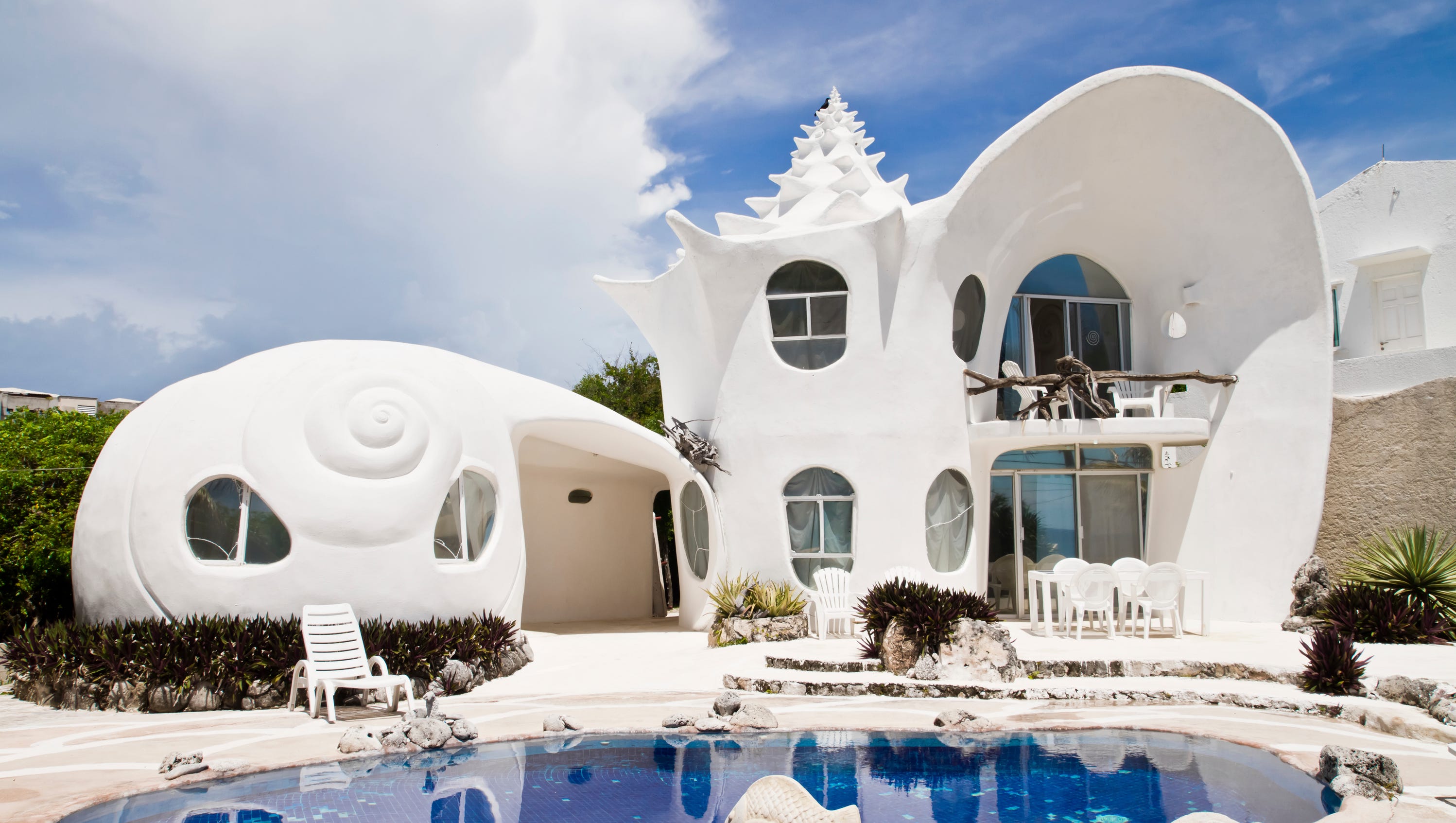Дом в Мексике в виде морской раковины
