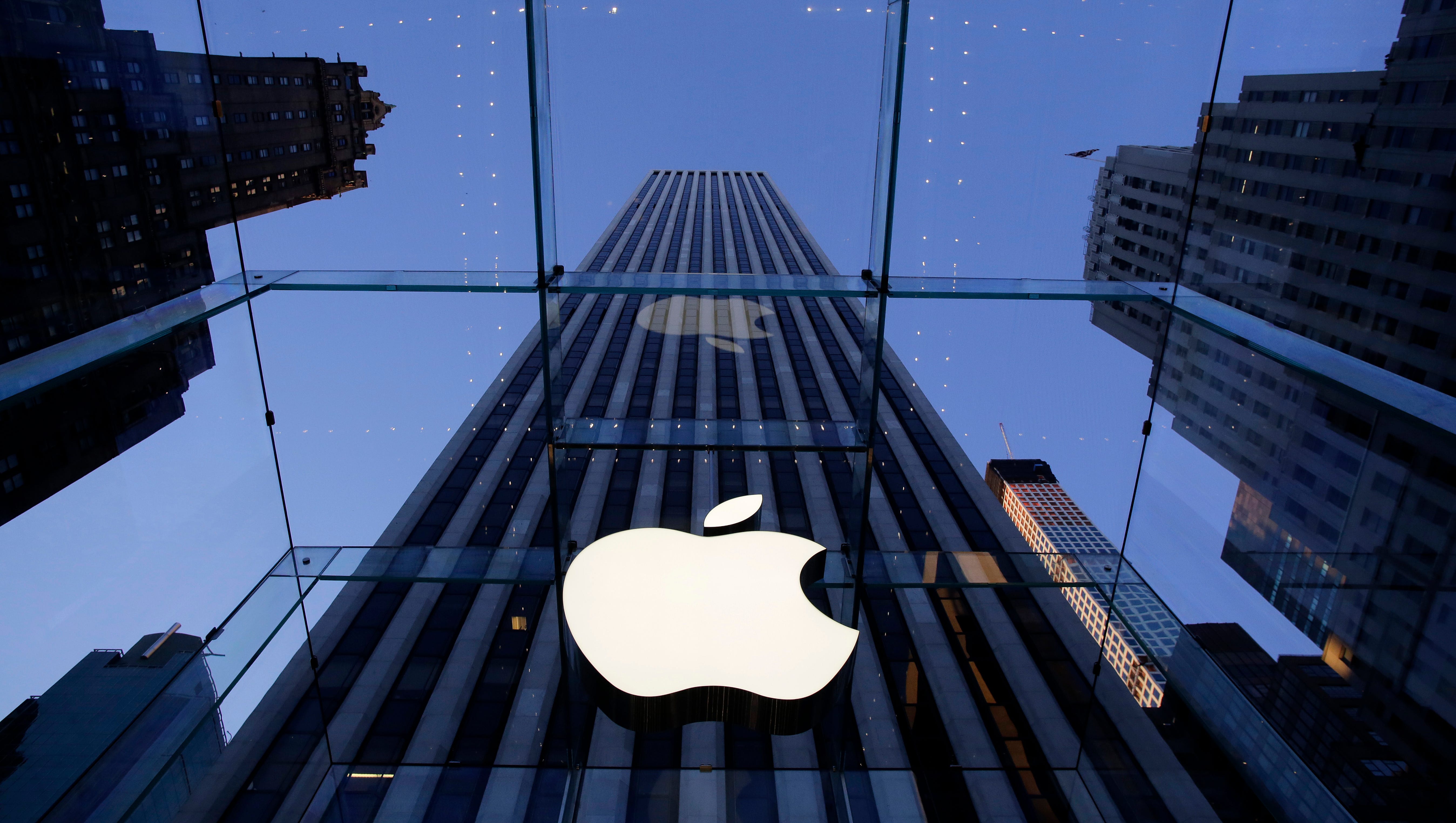Tech Five Anticipation around Apple and carriers, too