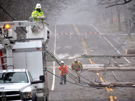 Verizon and RG&E work on East Avenue in Pittsford.