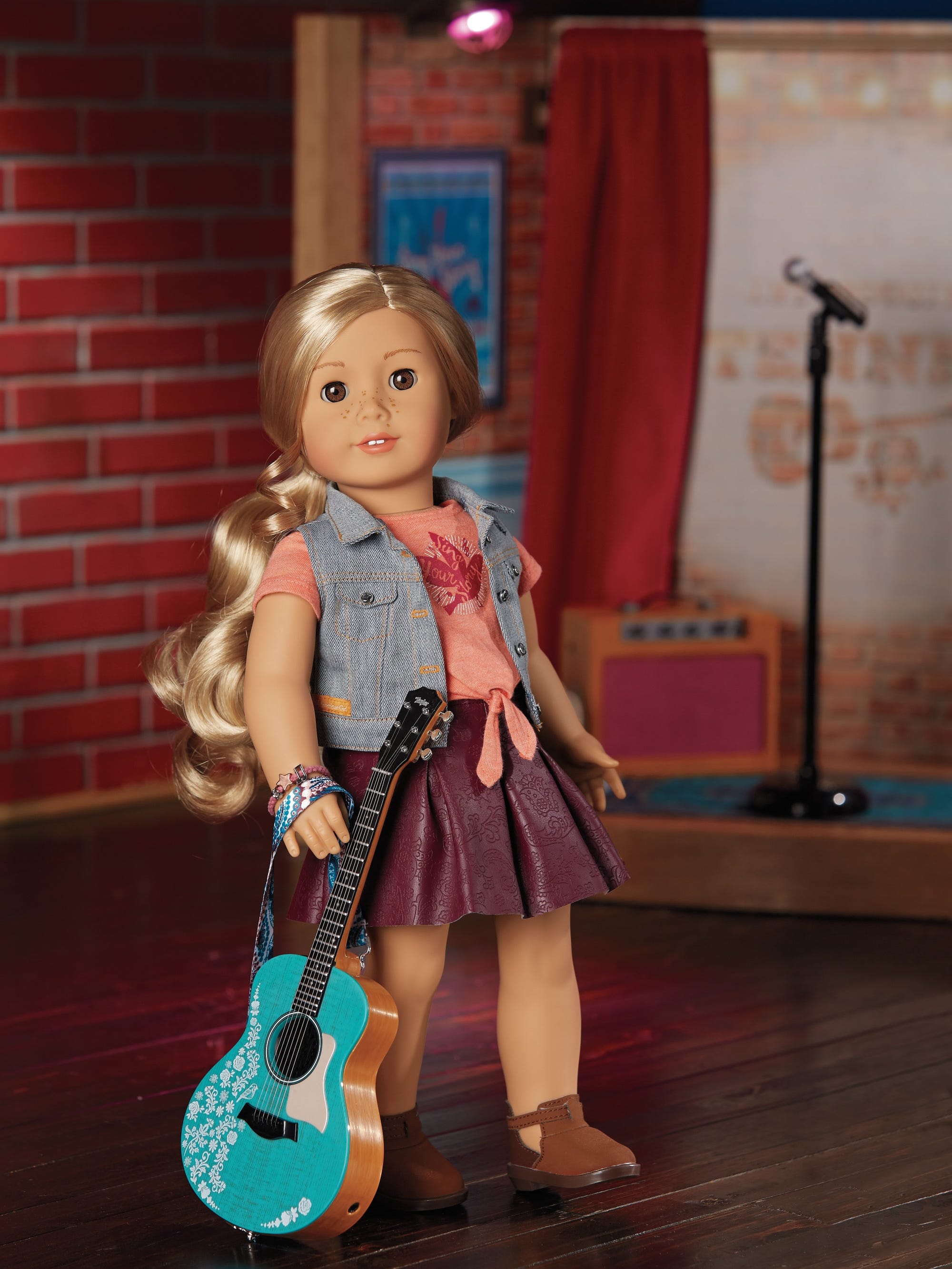 American Girl Tenney/'s show concert ticket from Stage Dressing Room NEW 18/" doll