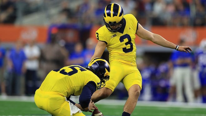 Michigan Football Tevin Carter Ty Simpson Have Offers From Jim