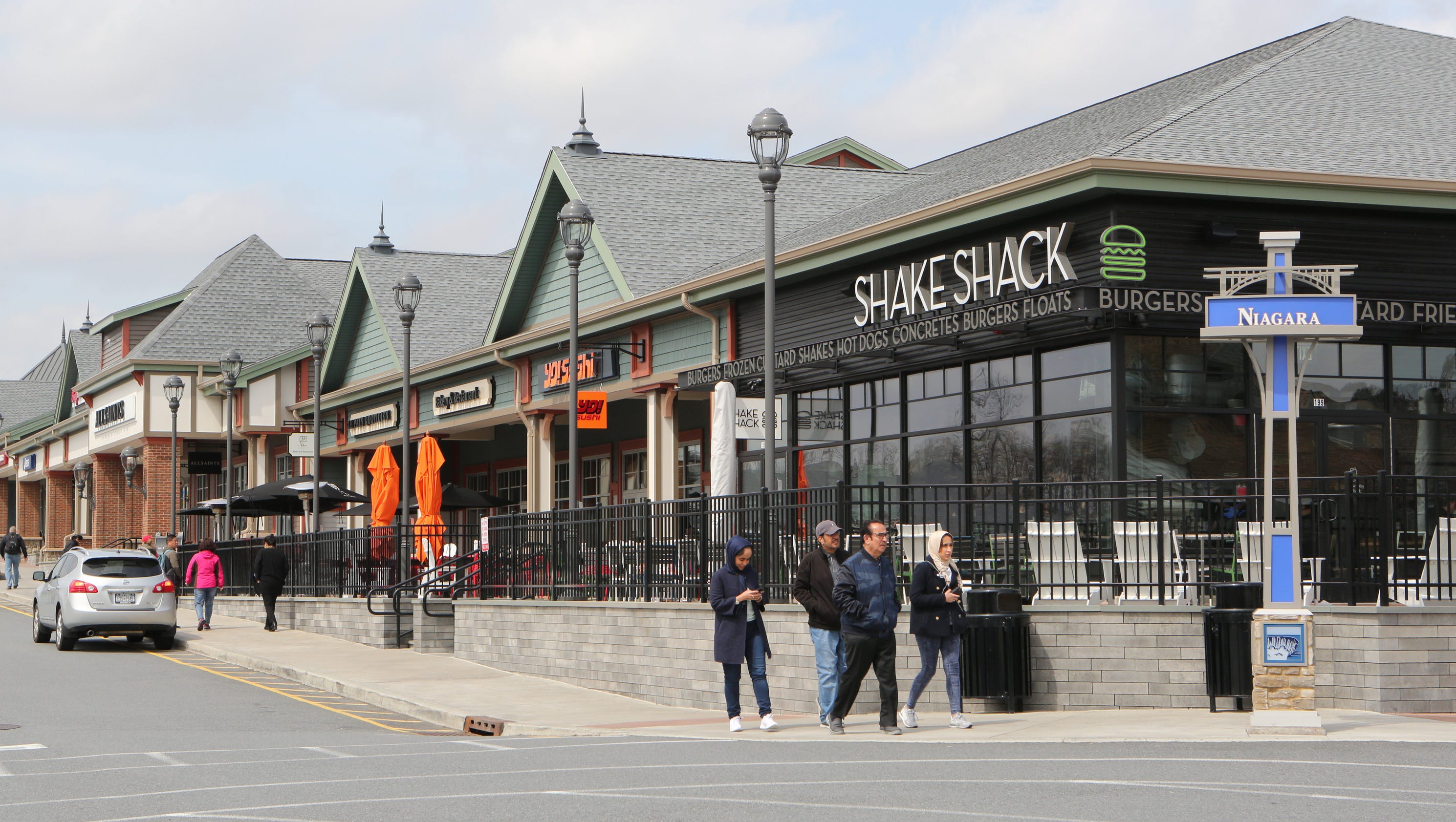 Shopping? Woodbury Common is now a food destination