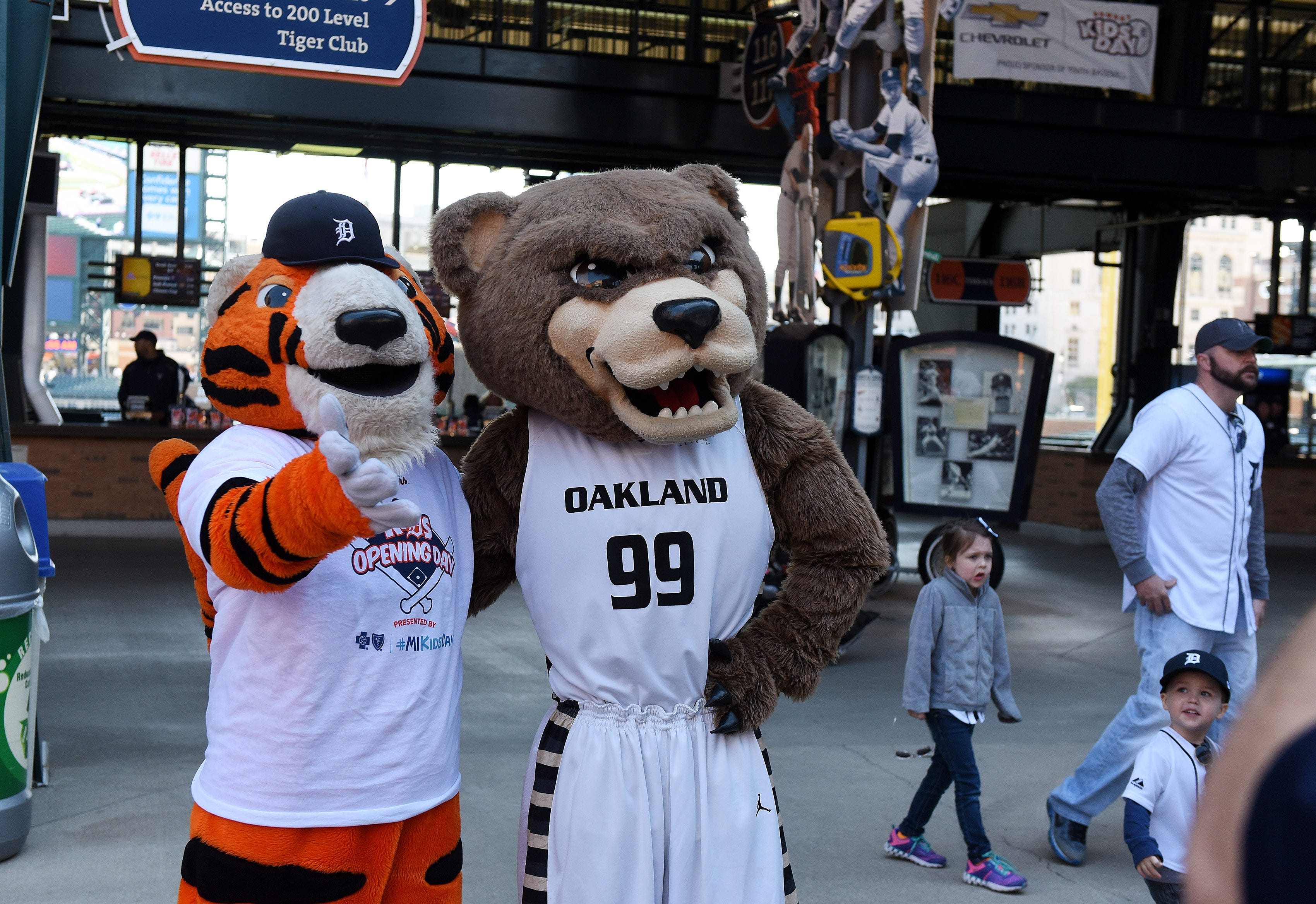 detroit tigers she wants the d shirt