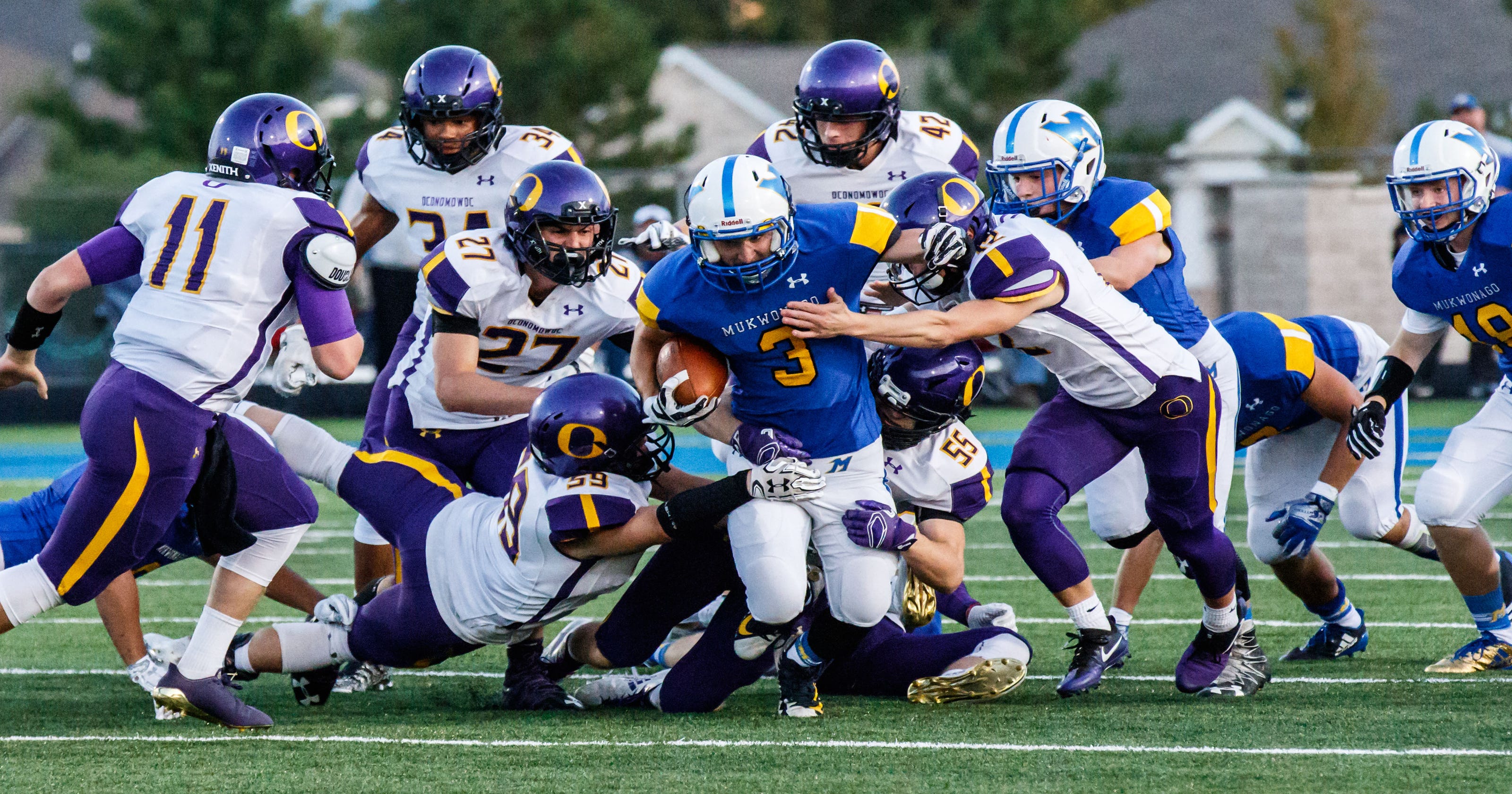Football Oconomowoc at Mukwonago