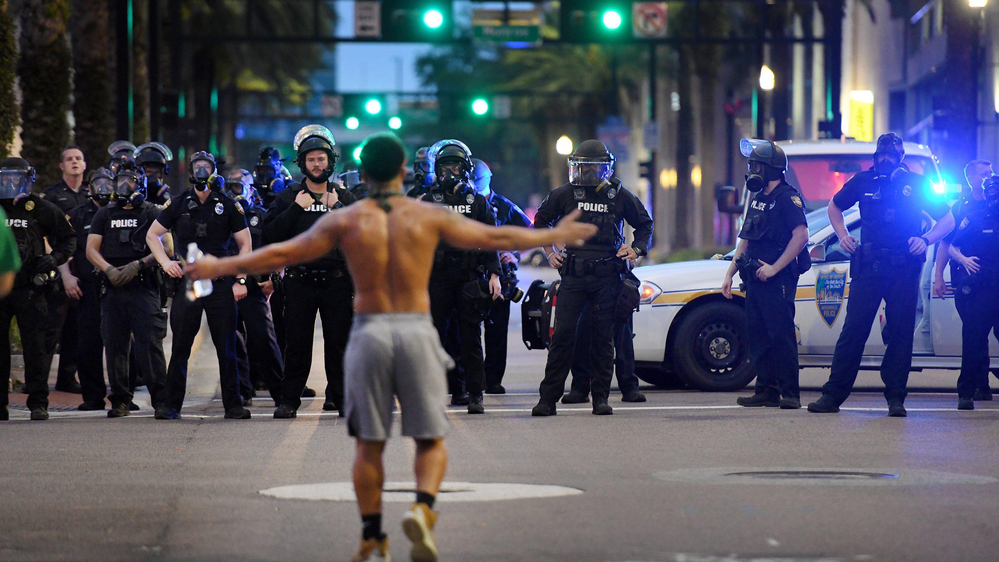 Gov. Ron DeSantis calls for tougher laws on Florida protesters