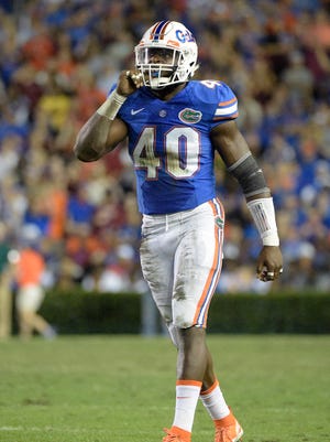 23. New York Giants: LB Jarrad Davis, Florida – Davis turned heads with an impressive pro day performance and would be a Day 1 starter in the middle of the Giants defense.