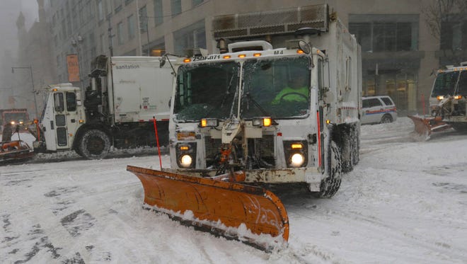 Nyc Grinds To A Halt Amid Deadly East Coast Blizzard