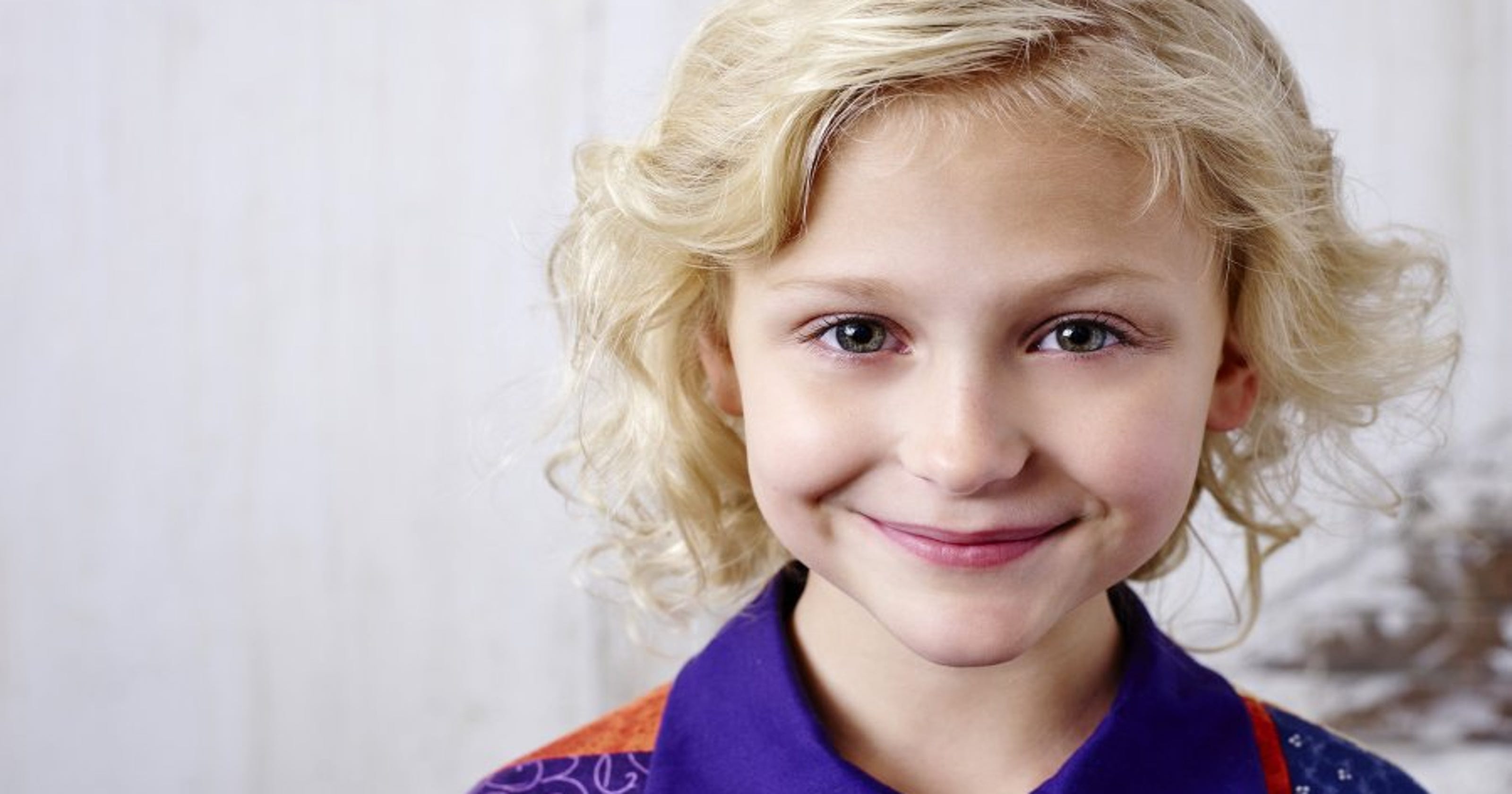 Child actress Alyvia Alyn Lind talks ‘Coat’ sequel, playing Dolly Parton