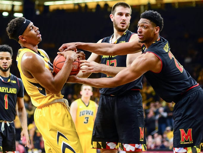 Iowa Hawkeyes forward Ahmad Wagner (0) and Maryland