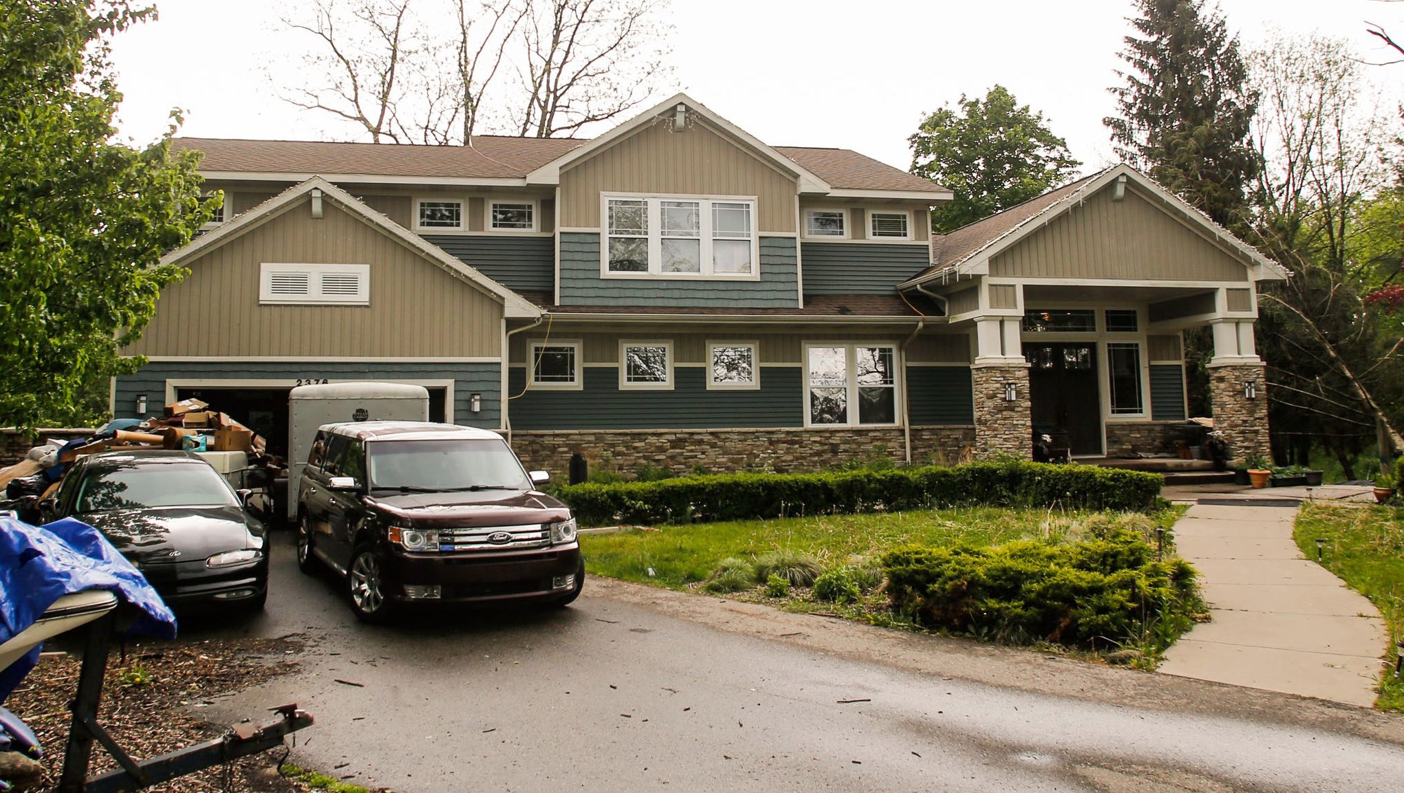 Bank Forecloses On Extreme Makeover Homeowner