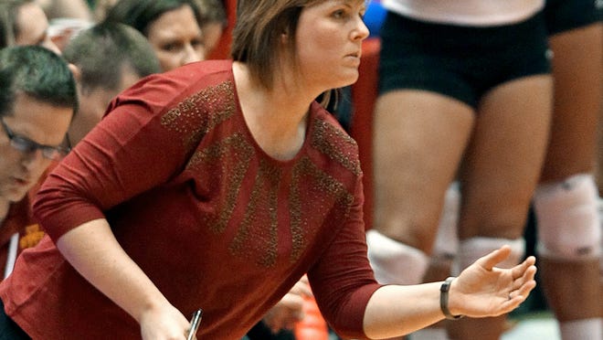 Iowa State volleyball coach Christy Johnson-Lynch made a big change in her team’s offense a month ago. The new 6-2 formation helped the Cyclones to a 6-1 record since Nov. 5.