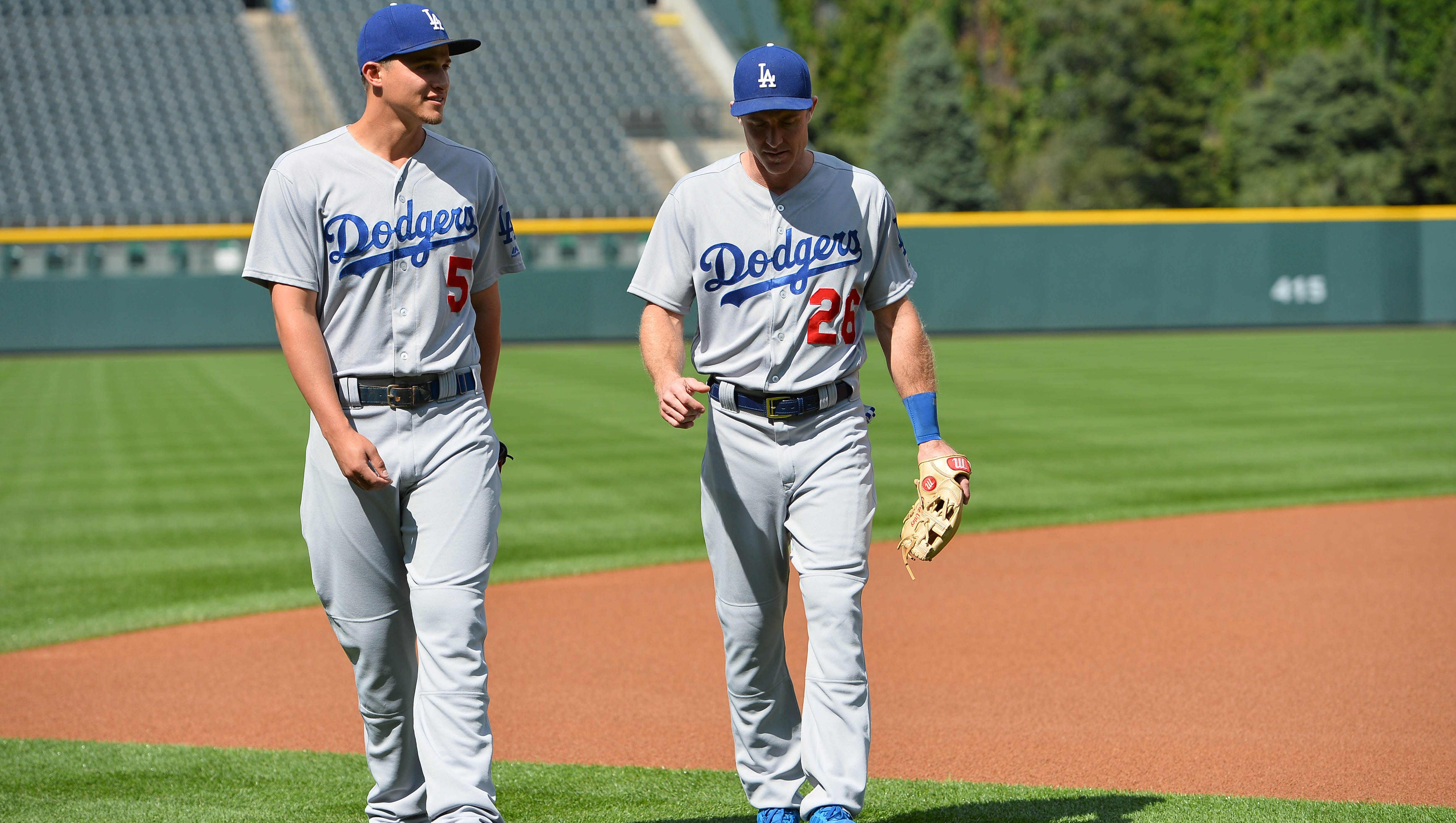 Kindred Keystones Chase Utley Corey Seager Bridge Generation Gap For Dodgers