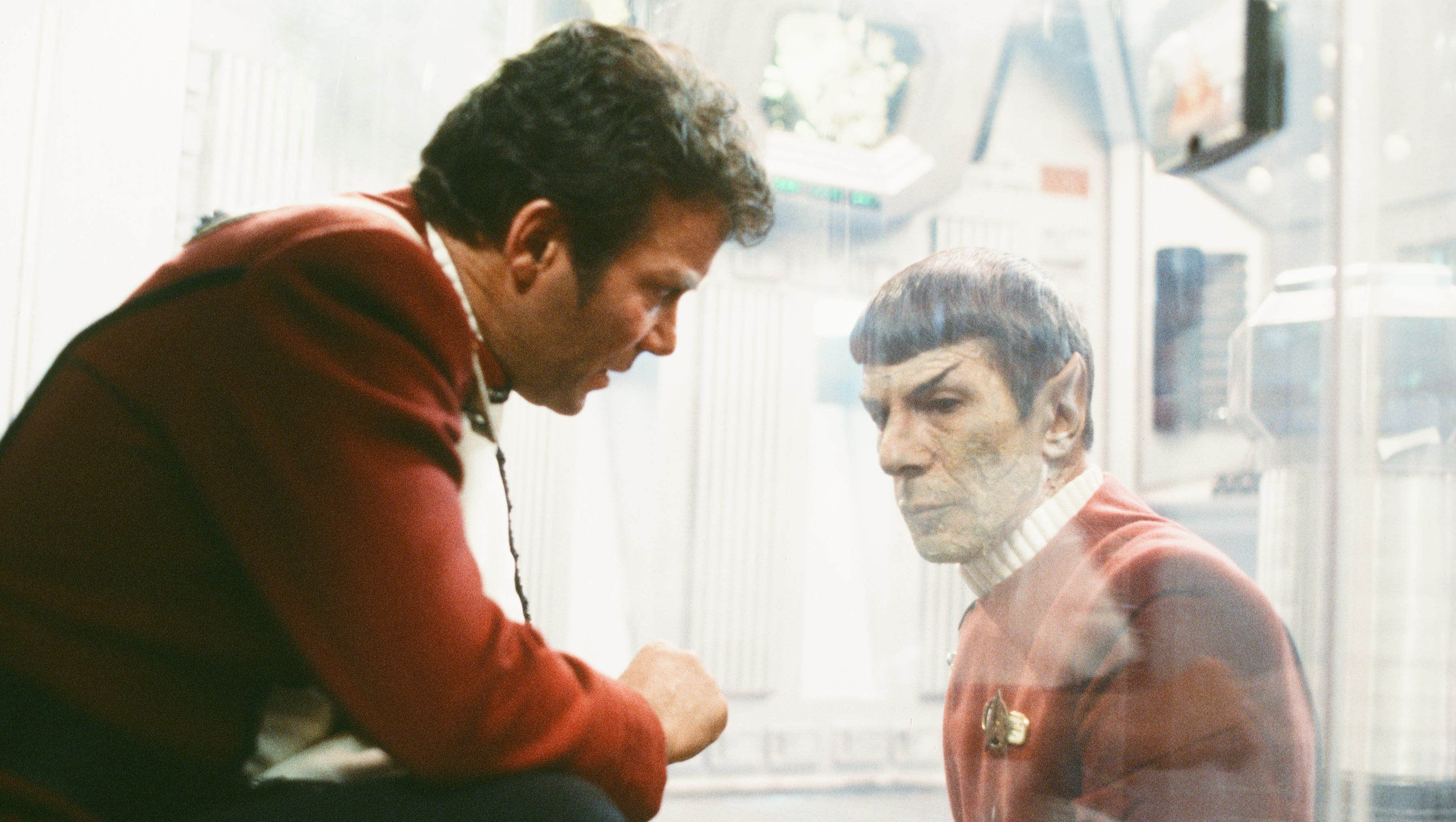 Star Trek Shatner Says Nimoy Cooked Up Spock S Death For Leverage