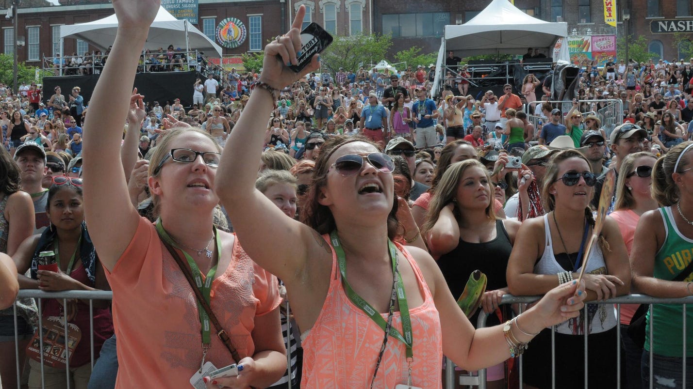 Fan Fair X marks spot to spend 10 at CMA Fest