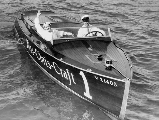 Chris-Craft common these selected images and advertisements