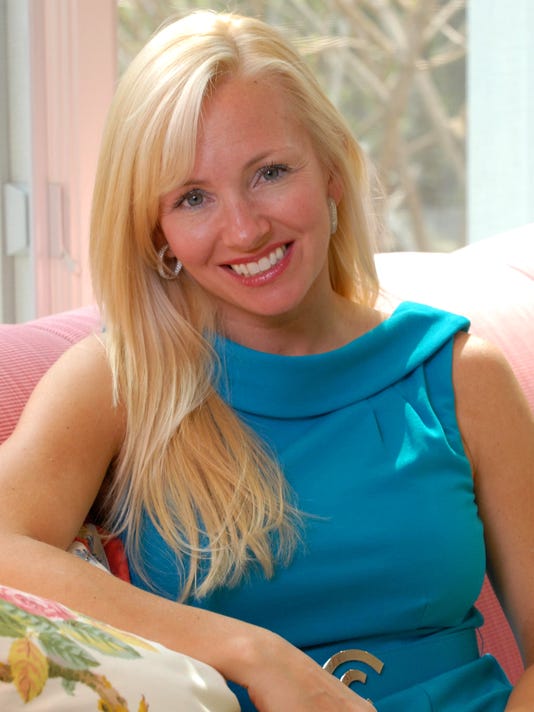 Sharla recommends best of Girls give handjobs Pussy Sex Images Sexy foot and shoes hit bg