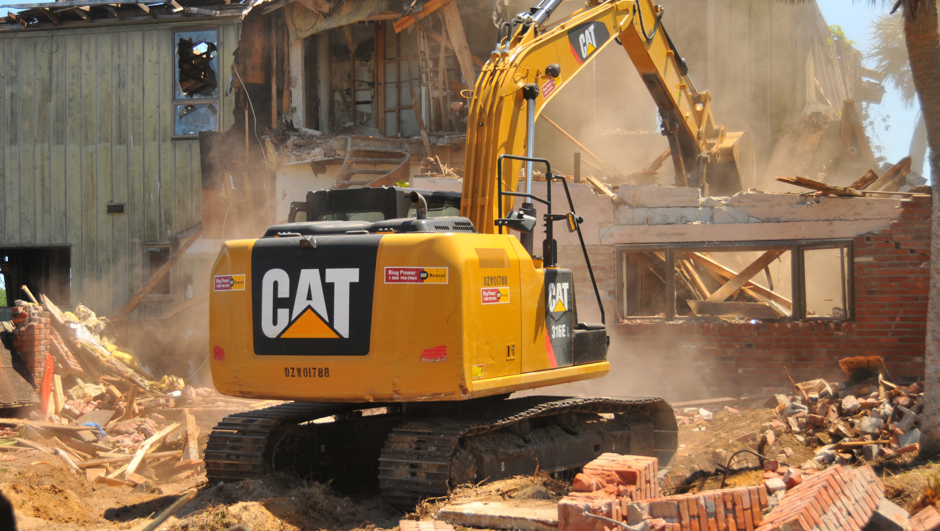 Dragon Point Demolition Project Begins On Merritt Island