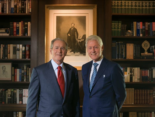 ¿Cuánto mide Bill Clinton? - Altura - Real height 635720675481569394-A01-BUSHclinton-10.1