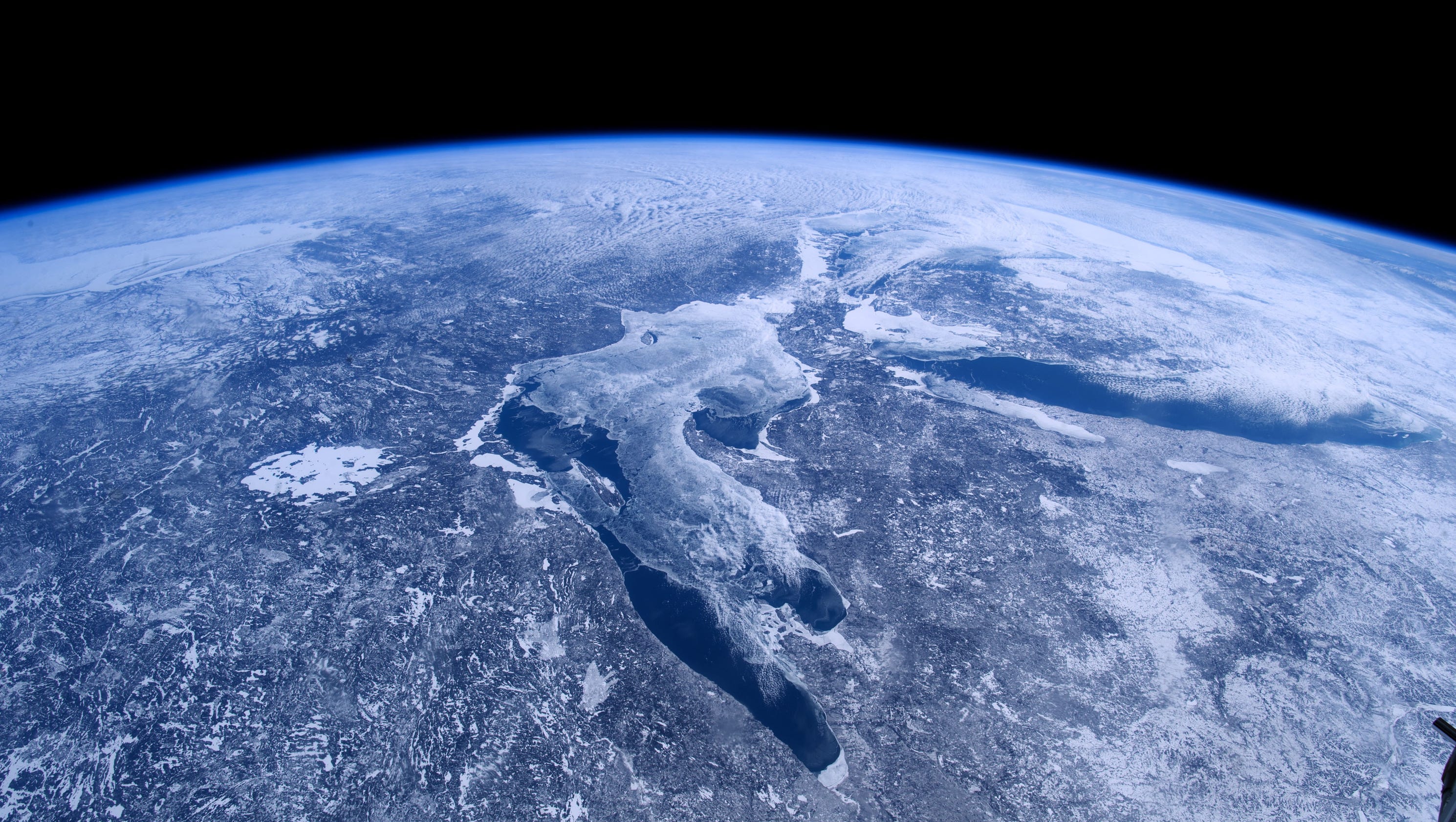 360 view of earth from space 360 view of earth from space